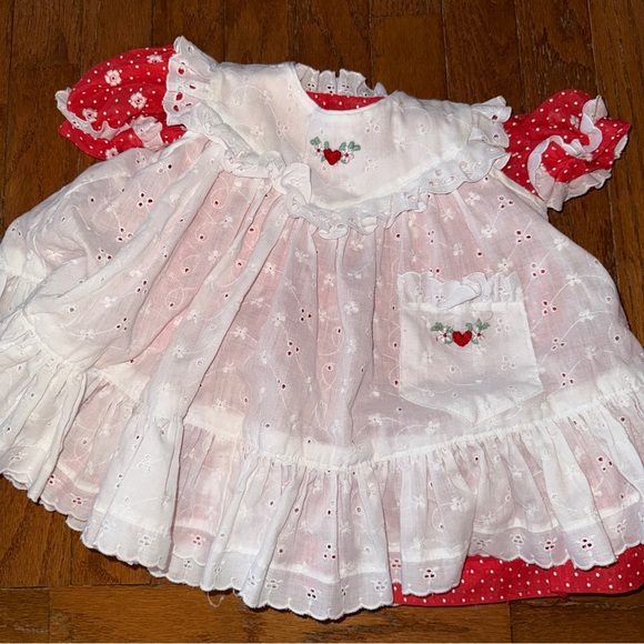 Vintage Christmas Eyelet Dress (2in1) w/ Red Floral Sleeves and Embroidery, 12m - Picture 4 of 11
